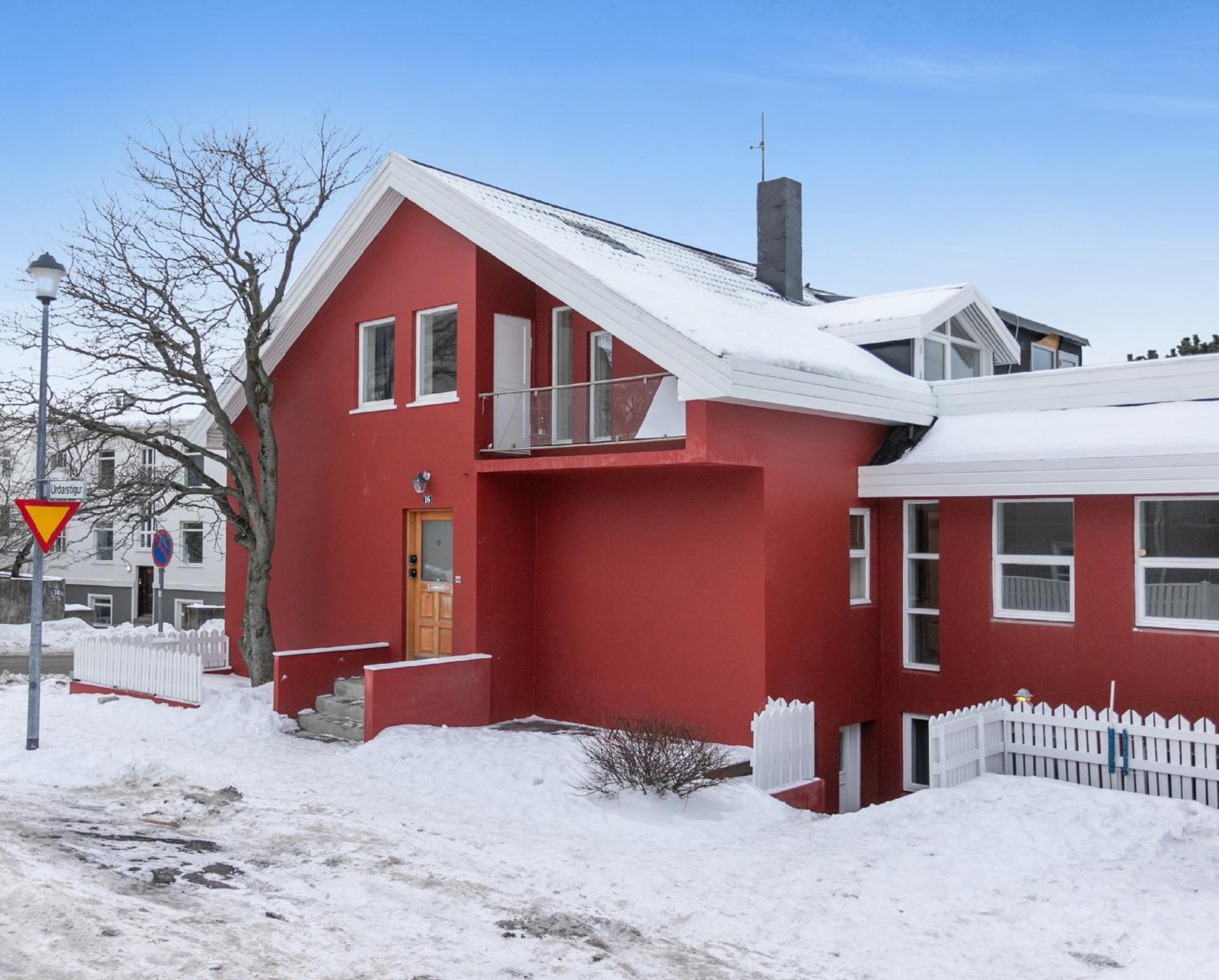 U16 By Stay In Iceland ريكيافيك المظهر الخارجي الصورة